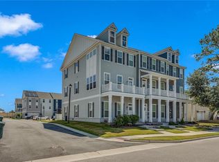 9574 20th Bay St, Norfolk, VA 23518