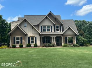 174 Bradshaw Farms Dr, Senoia, GA