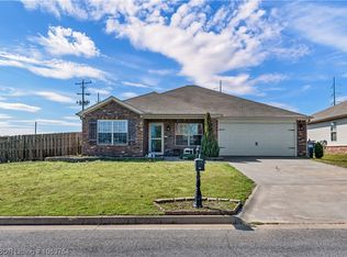 205 Colony Ct, Barling, AR 72923
