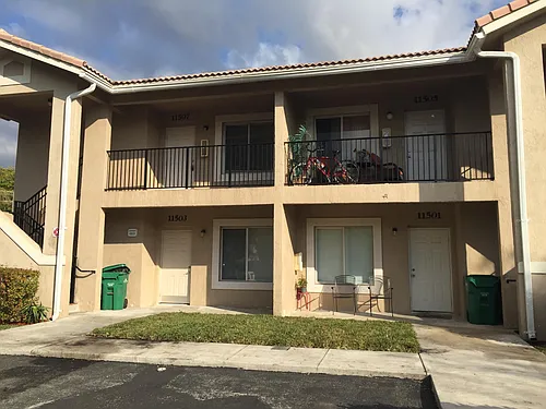 11507 NW 41st St Photo 1