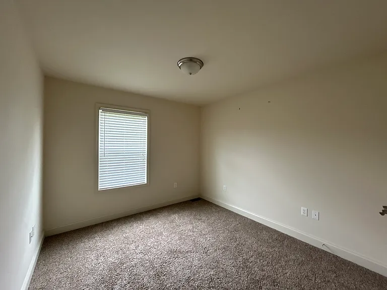 1963 Chloe Cir — Photo 10