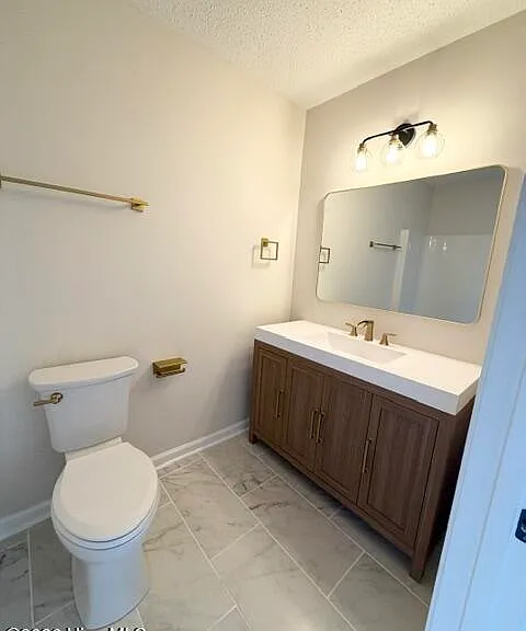 24 Scott St — Photo 12