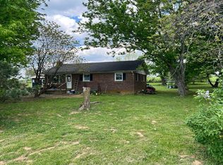 2914 Ewing Rd, Ewing, KY 41039
