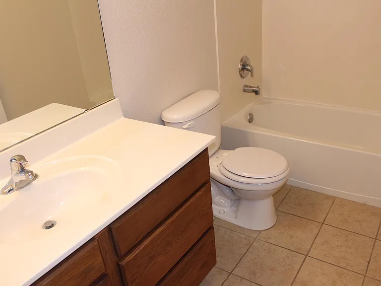 1829 Cortina Loop SE — Photo 15