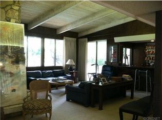 17209 Luverne Pl, Encino, CA 91316