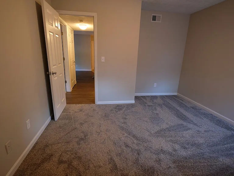 809 N Fell Ave — Photo 8