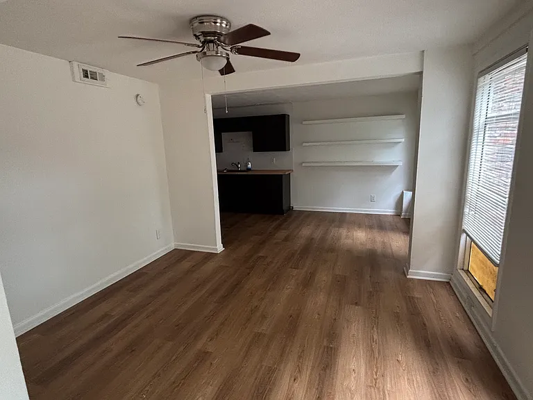 2353 Spring Park Rd #5 — Photo 9
