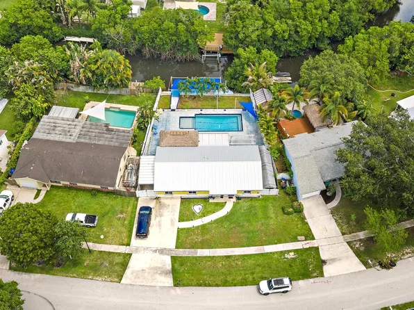 1005 Mohawk Street, Jupiter, FL 33458