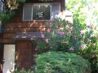 1323 Parkway Dr, Rohnert Park, CA 94928