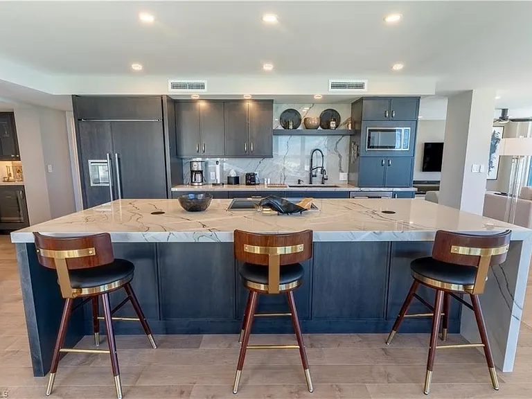10701 Gulf Shore Dr #701 — Photo 14