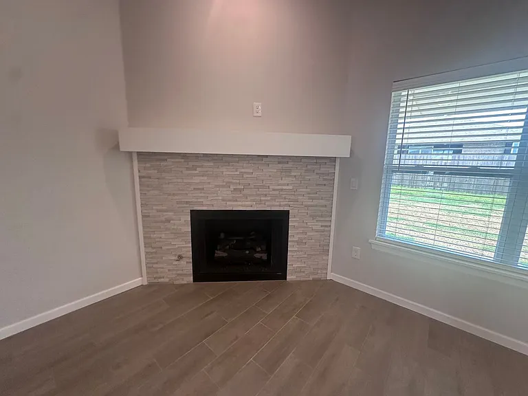 4021 Caraway Ln — Photo 6