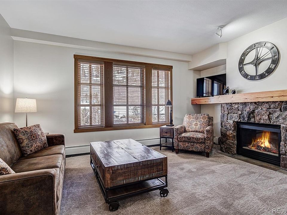 1st image of 910 Copper Road #324