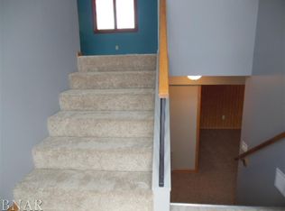 505 Grandview Dr, Normal, IL 61761