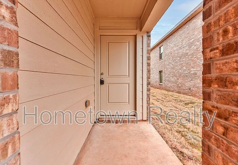 3308 NW 148th St — Photo 4