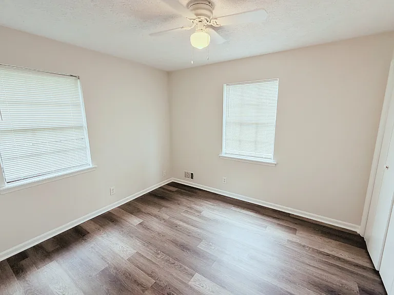 3131 Goode Rd — Photo 3