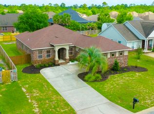 3641 Topaz Cir, Navarre, FL 32566