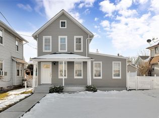 160 Rocklyn Ave, Lynbrook, NY