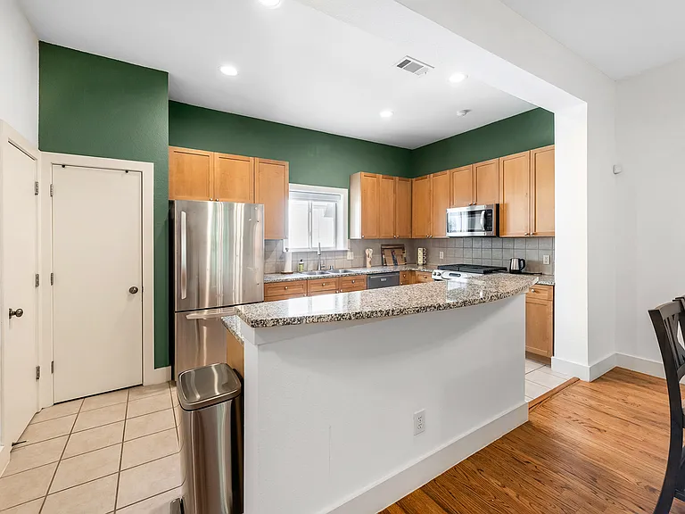 4830 Cedar Springs Rd #37 — Photo 26