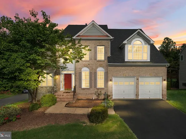 7608 McWeadon Ln, Springfield, VA 22150