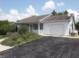 324 Anniversary Fls, Falling Waters, WV 25419