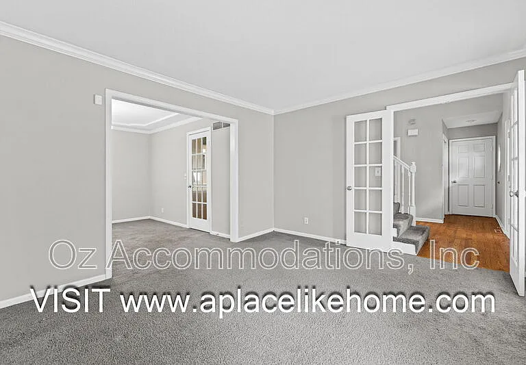 11626 Woodward St — Photo 5
