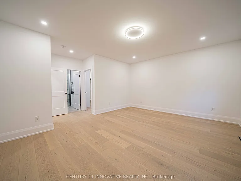 58 Carsbrooke Rd — Photo 25