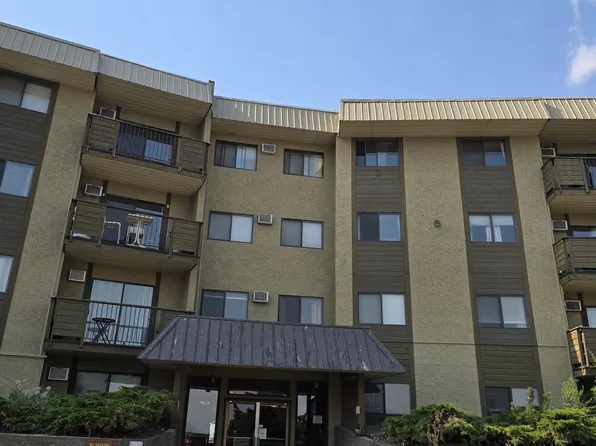 555 Dalgleish Dr #307, Kamloops, BC V2C 6C7