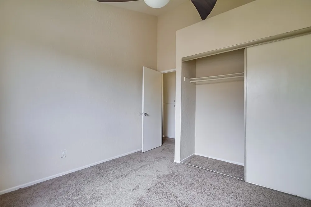 3 bed, 1365 sqft, $3,450 — Photo 1