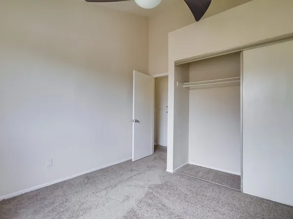 734 Silver Dr, Vista, CA 92083