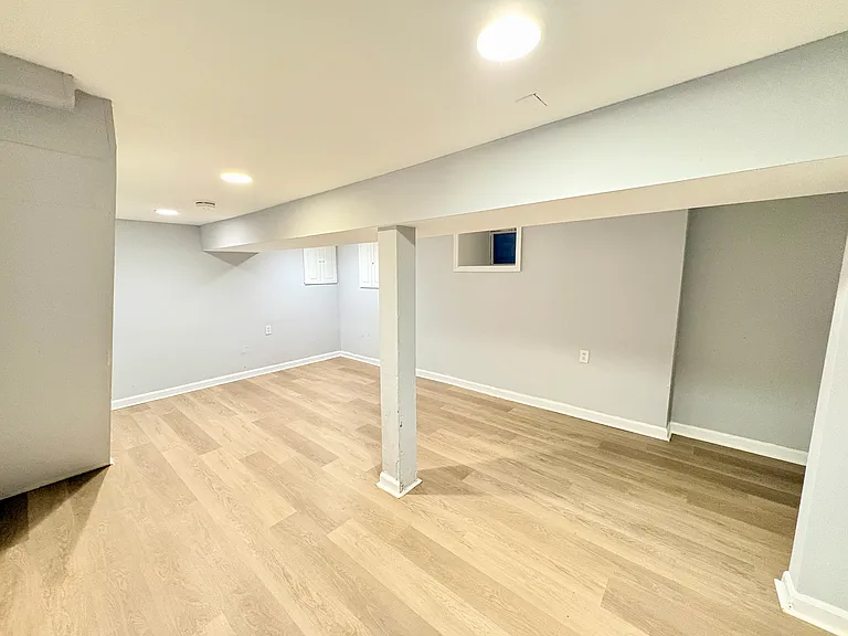 4021 Parkside Dr — Photo 4