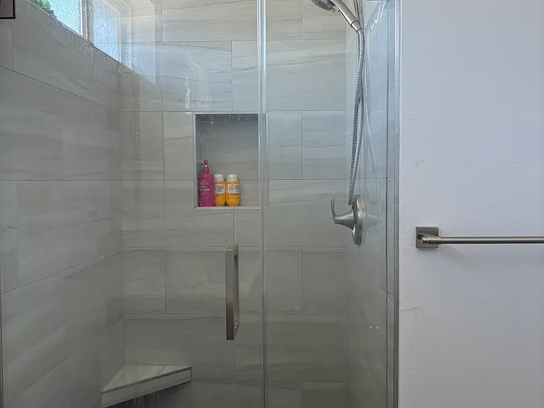 5763 Ostin Ave — Photo 7