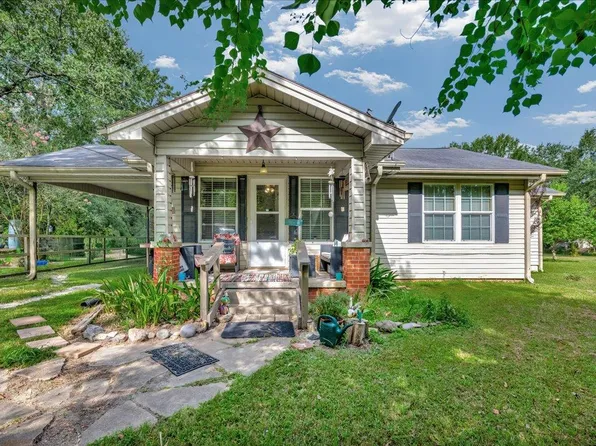 635 Oscar Berry Rd, Lufkin, TX 75904