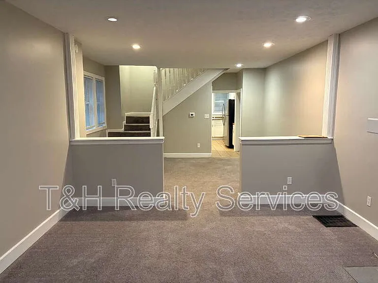 2923 N Delaware St — Photo 5