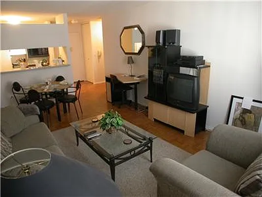 Sold by Empire State Properties | media 12