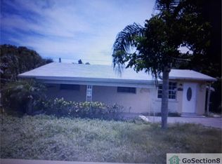 1549 W 32nd St, Riviera Beach, FL 33404