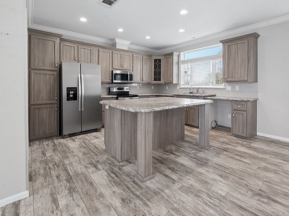 5th image of 18494 161st Rd