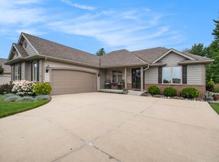 5023 Masthead Ct, South Bend, IN 46628