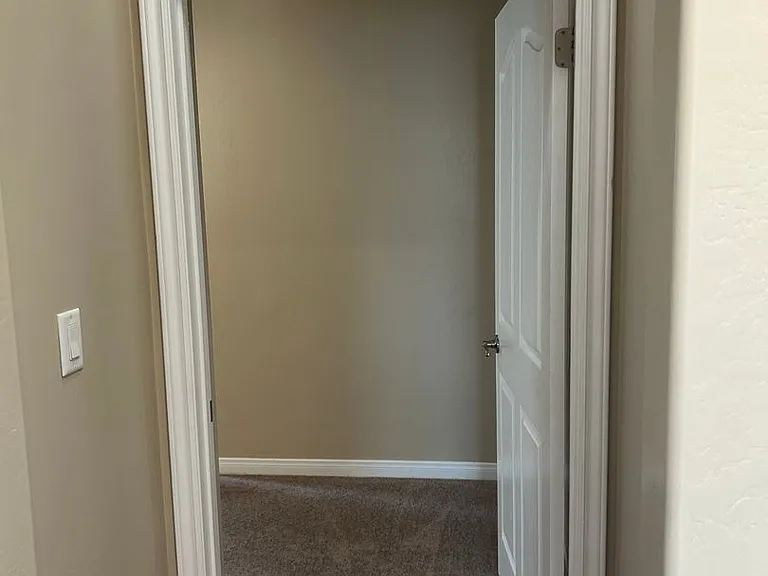1925 Holt Rinehart Ave — Photo 13