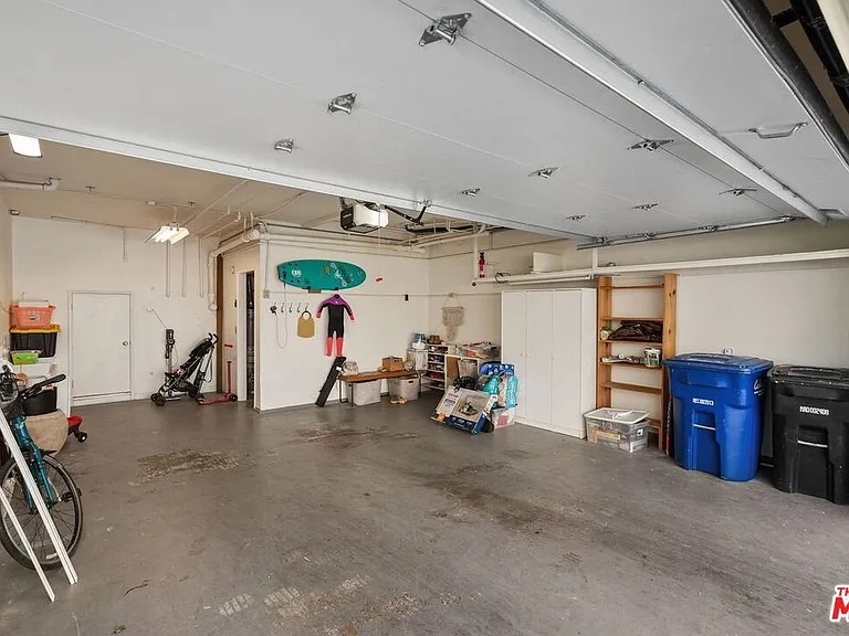 11260 Overland Ave #12D — Photo 26