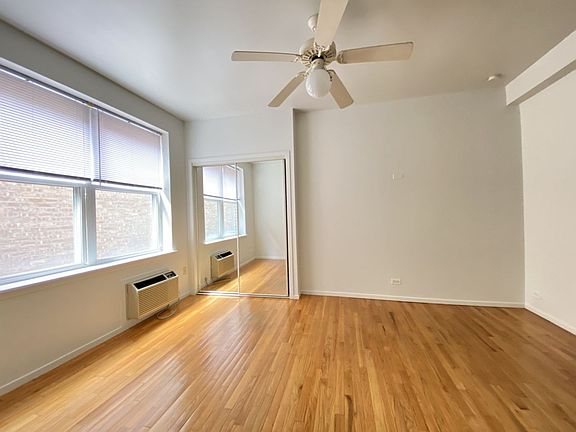 2nd image of 5959 N Kenmore Ave APT 506
