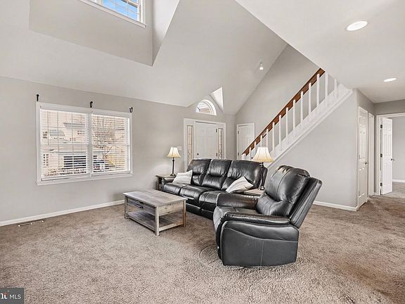 2nd image of 20 Nancy Lopez Ln