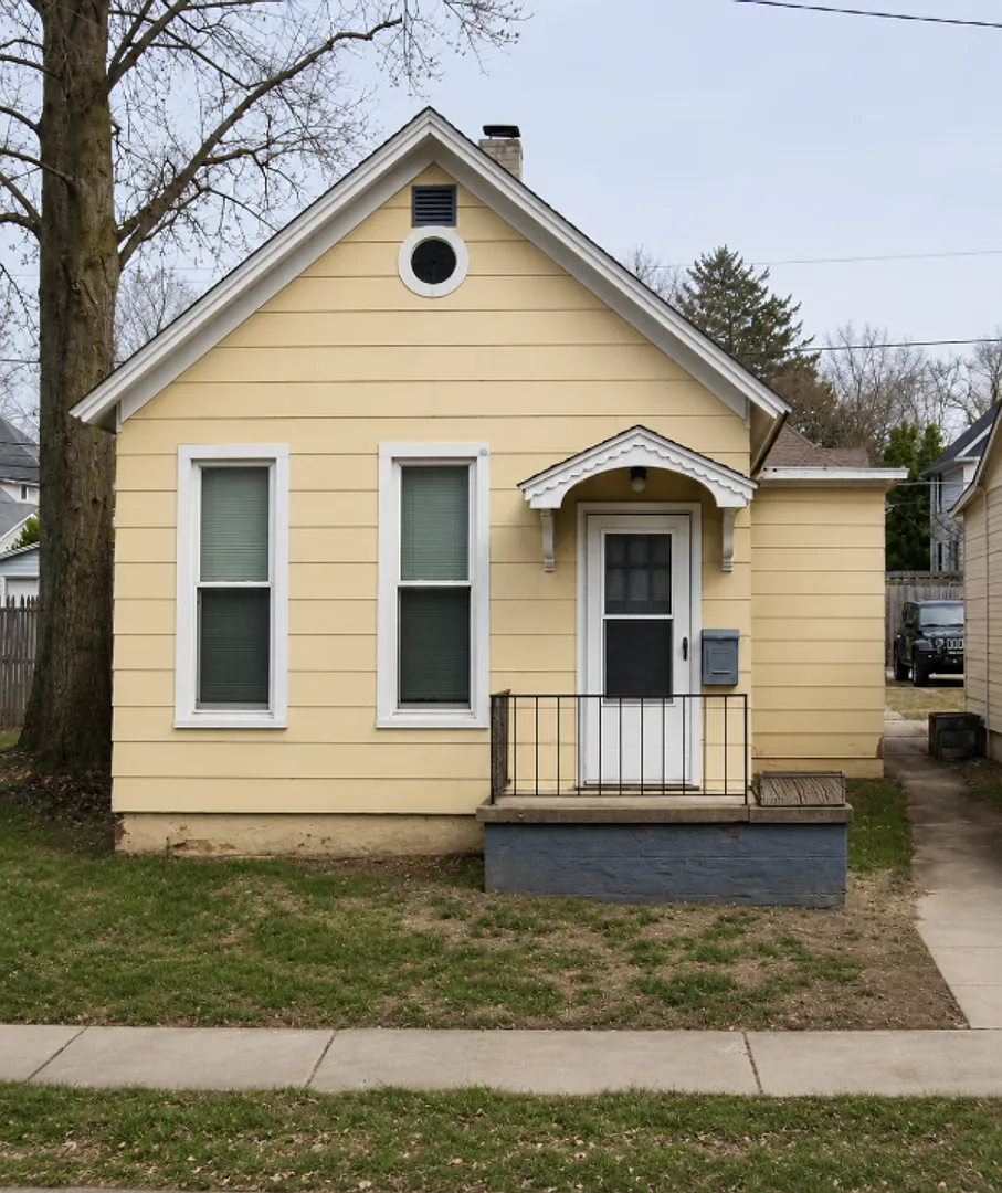 721 S 9th St. — Photo 1