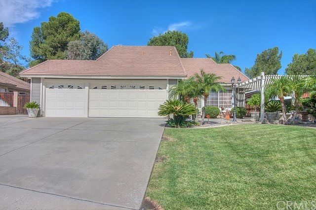 1st image of 22816 Sweet Pea Cir