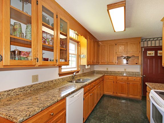 granite counters and pantry