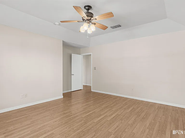 2720 Shepherds Gln — Photo 17
