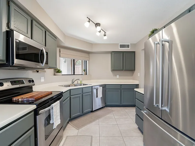 5924 E Aire Libre Ln — Photo 13