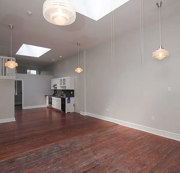 1527 South St #2R — Photo 5
