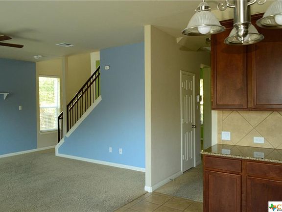 4th image of 442 Verano Dr