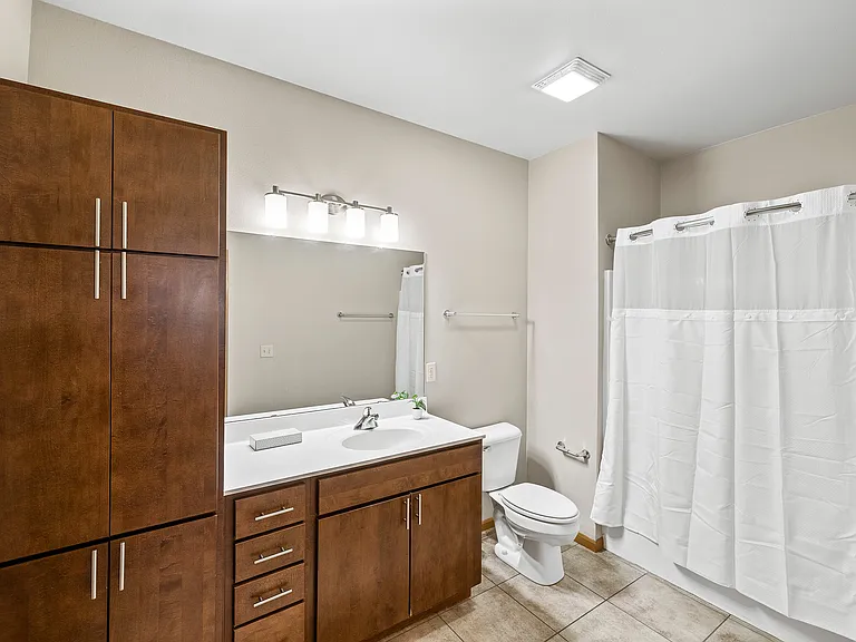 50Twenty Bathroom