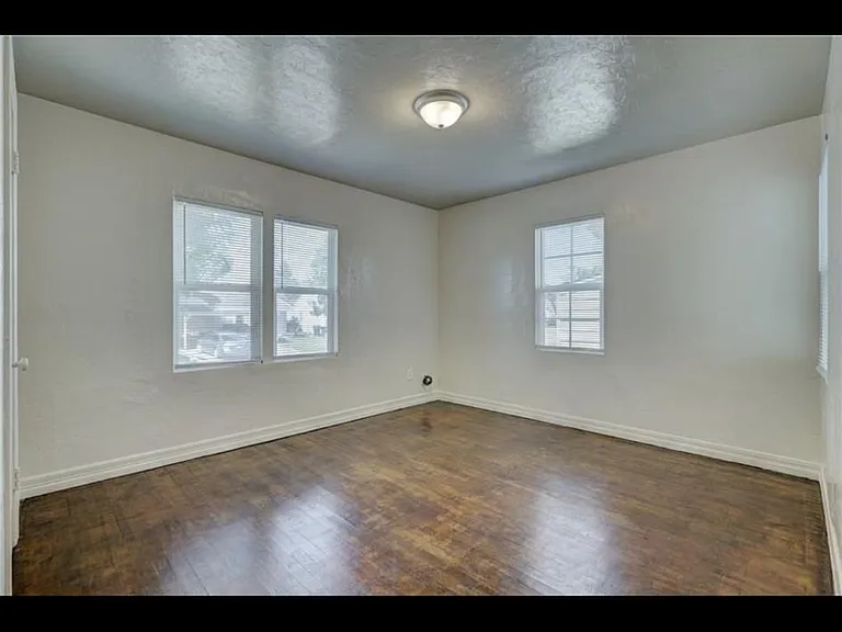 3008 NW 28th St #3008 — Photo 14
